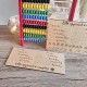 Boulier chinois en bois coloré pour enfants avec personnalisation sur plaquette