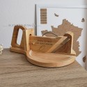Guillotine à saucisson personnalisable en bois avec plateau rond gravé ballon rugby