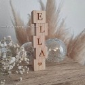 Cube déco de bois brut prénom Ella coeur personnalisable