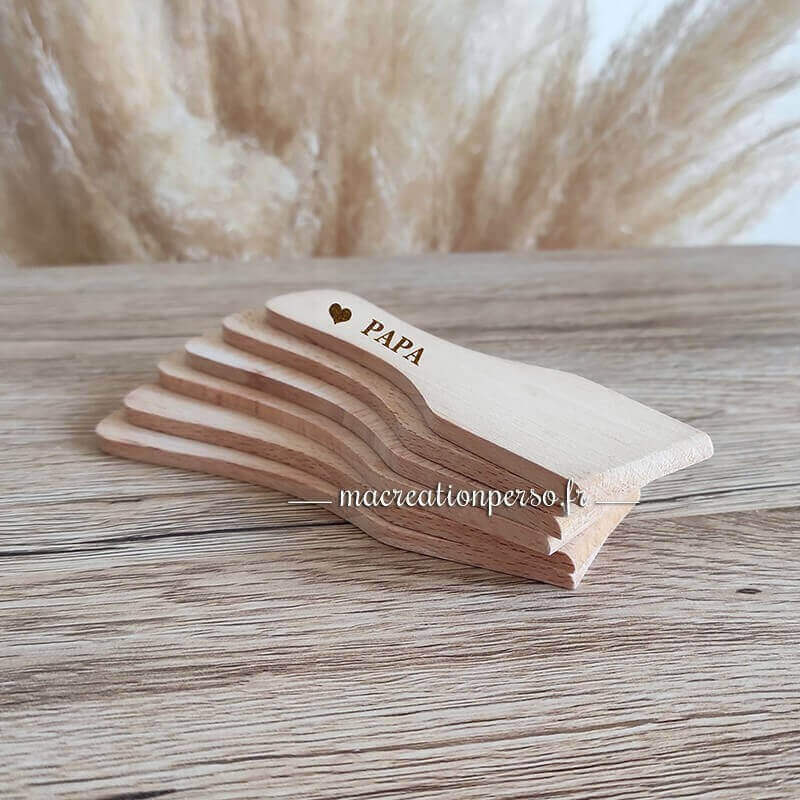 Petite spatule bois raclette personnalisée gravé Papa coeur