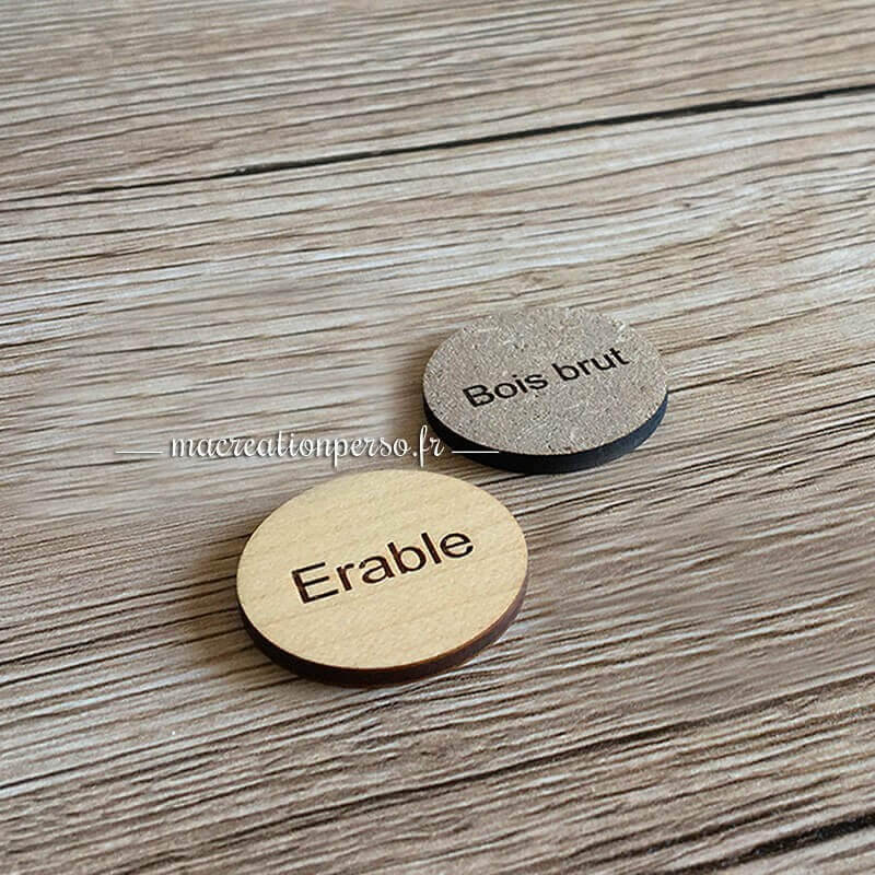 Matière porte médaille personnalisé foot bois 