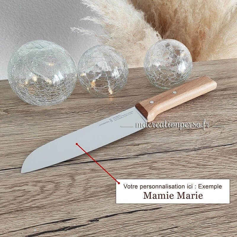 Couteau Japonais Santoku Opinel 119 de cuisine personnalisé