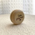 Yoyo en bois personnalisé texte pictogramme coeur