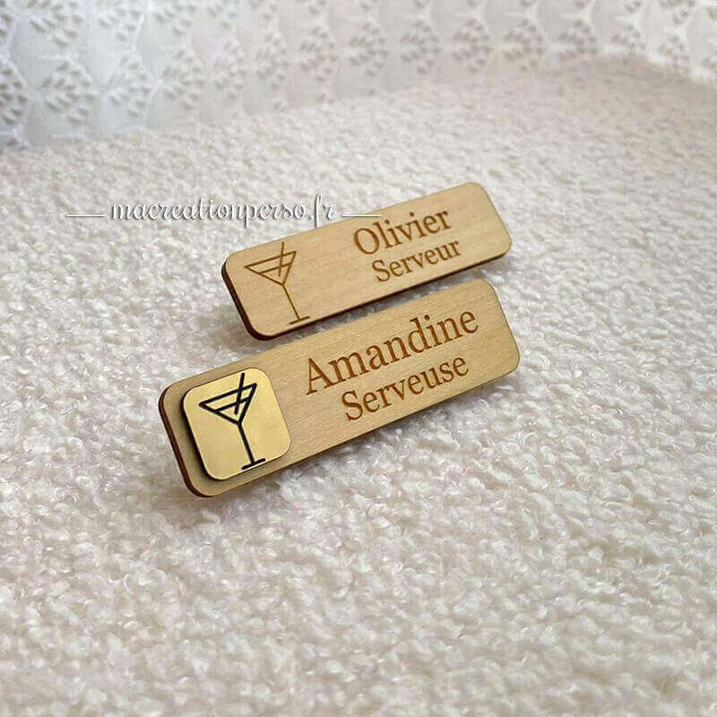 Badges serveur personnalisés Olivier Amandine verre cocktail