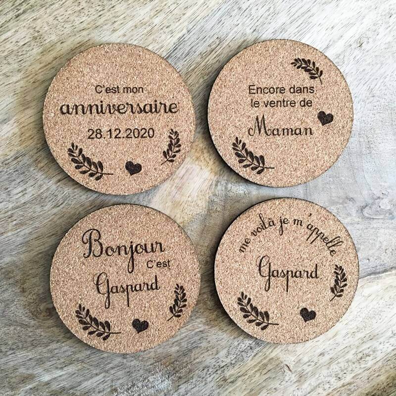 Quatres Cartes étapes bébé personnalisées en liège pour enfant - ma creation perso