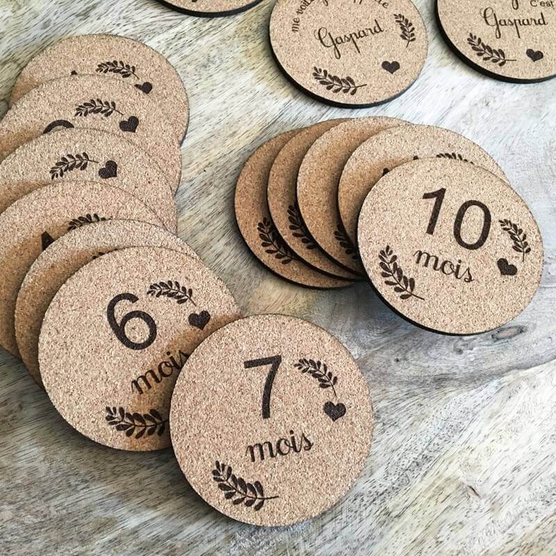 Lot de cartes étapes premières années bébé en liège