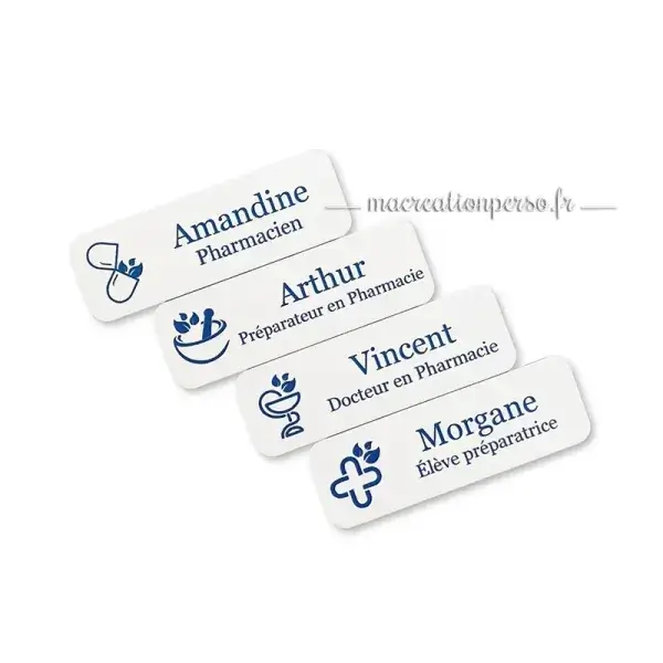 Modèles de badge préparatrice en pharmacie personnalisé avec prénom, exemples de designs utilisés en pharmacie