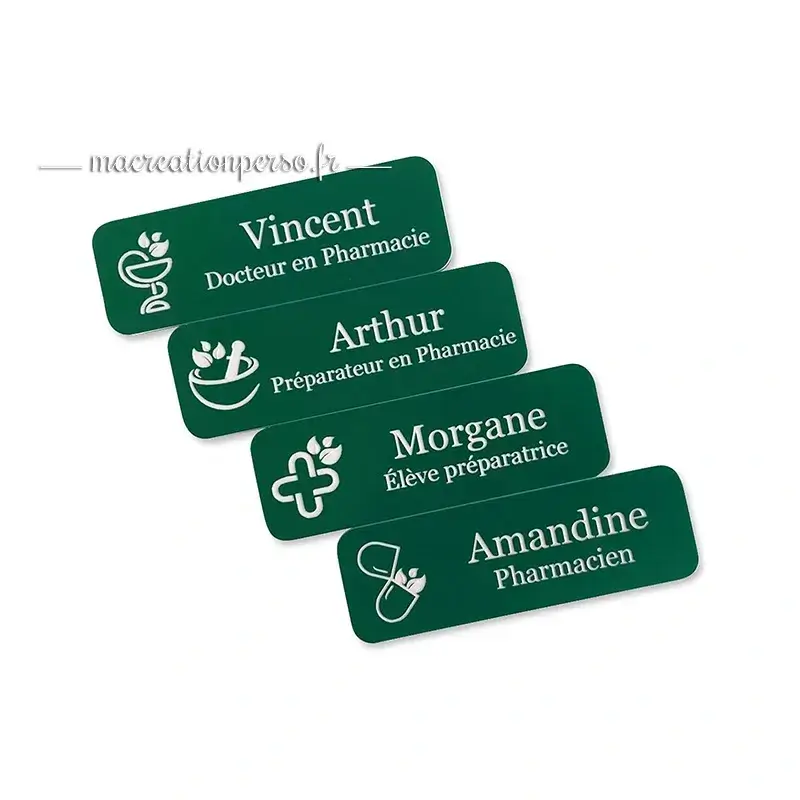 Modèles de badge pharmacien personnalisé avec prénom utilisé en pharmacie