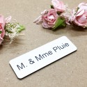 Plaque de boite aux lettres blanche