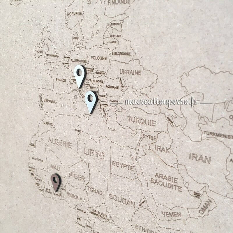 Pin personnalisation de la carte du monde