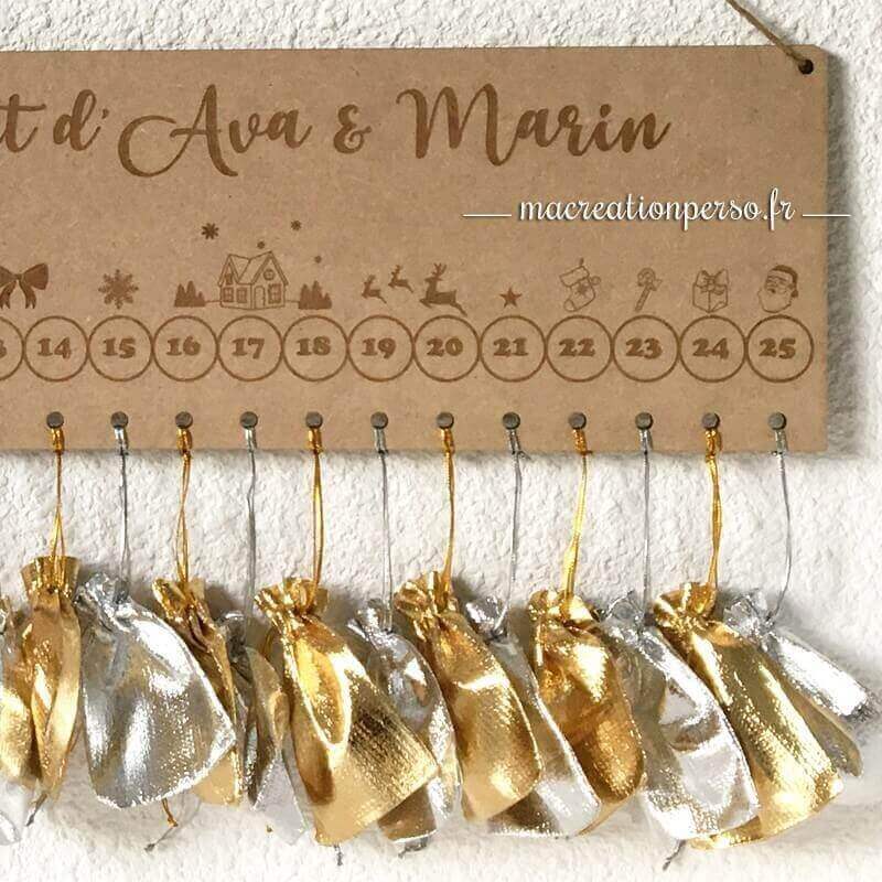 Calendrier de l'avent gravé en bois