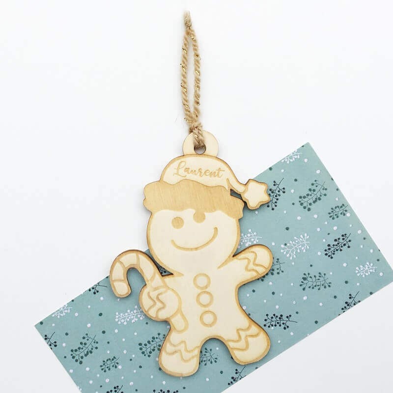 Déco pour sapin bonhomme pain d'épice personnalisé avec Prénom en bois
