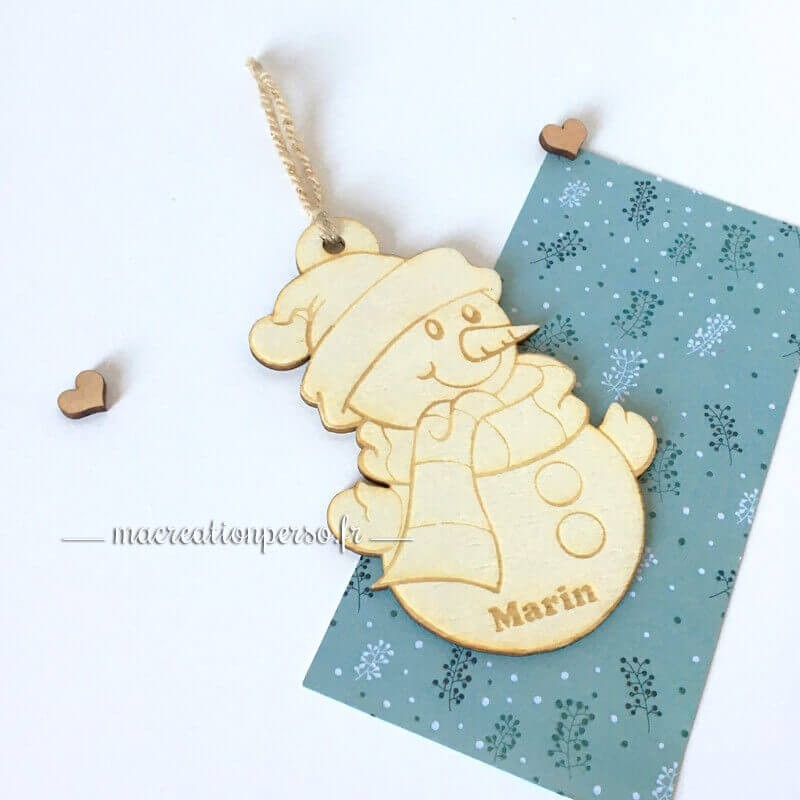 Suspension en bois bonhomme de neige de noël à personnaliser