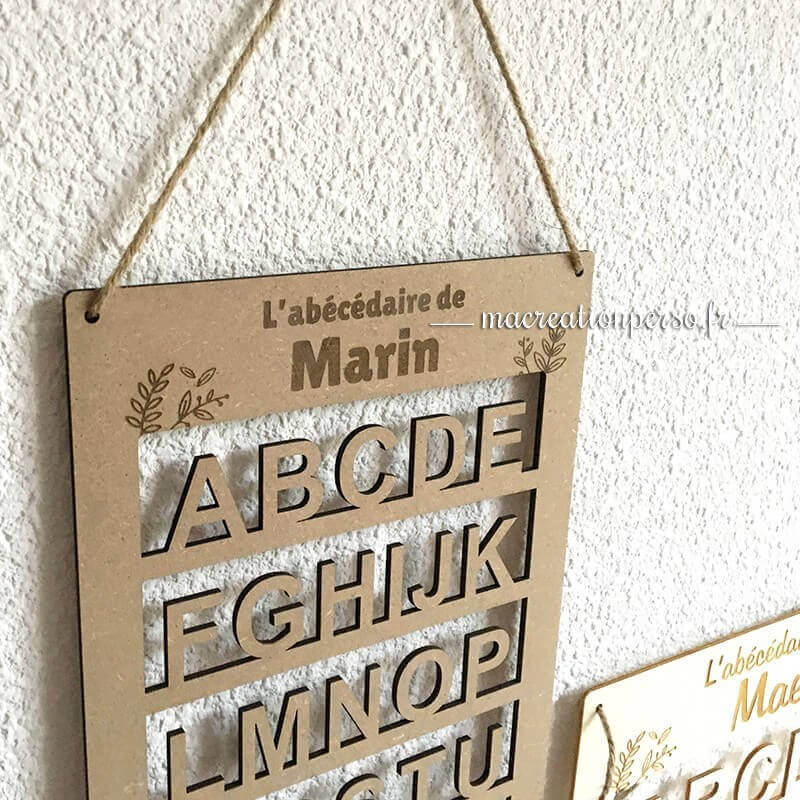 Décoration éducative Abécédaire en bois personnalisé prénom Marin