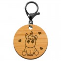 Porte-clé en bois motif licorne personnalisable diamètre 45 mm avec mousqueton noir