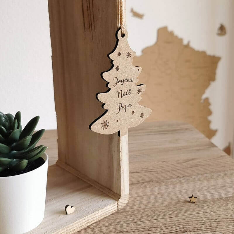 Déco Nöel prénom en bois sapin personnalisé