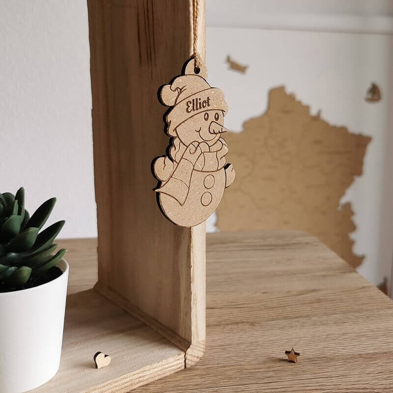 Création bonhomme de neige de noël gravé prénom Elliot