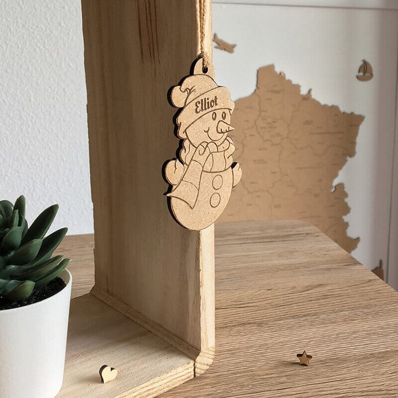 Déco bonhomme de neige de noël en bois