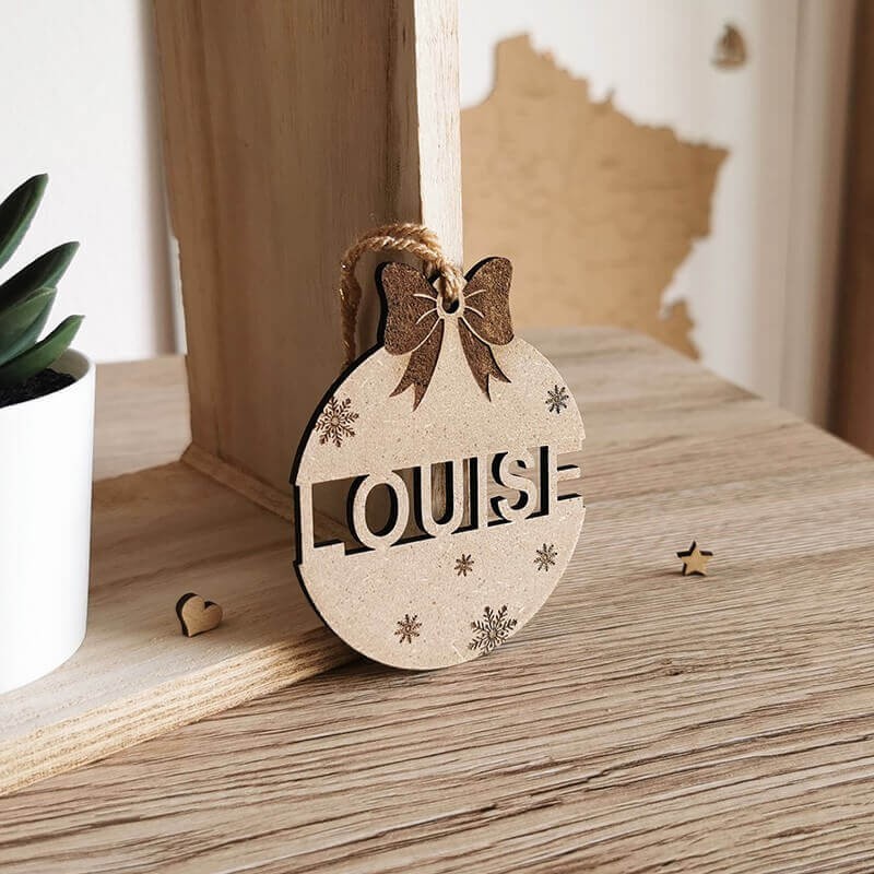 Boule de noël personnalisée prénom Louise