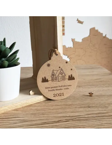 La première boule de noel garçon