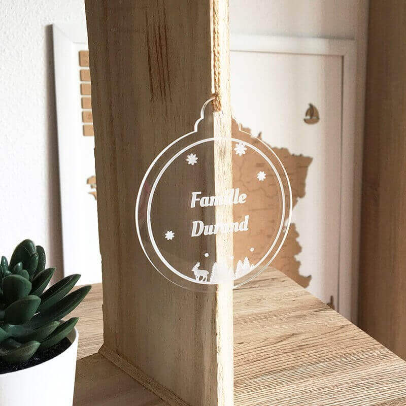 Création boule de noël personnalisée famille tranparente fabrication Française