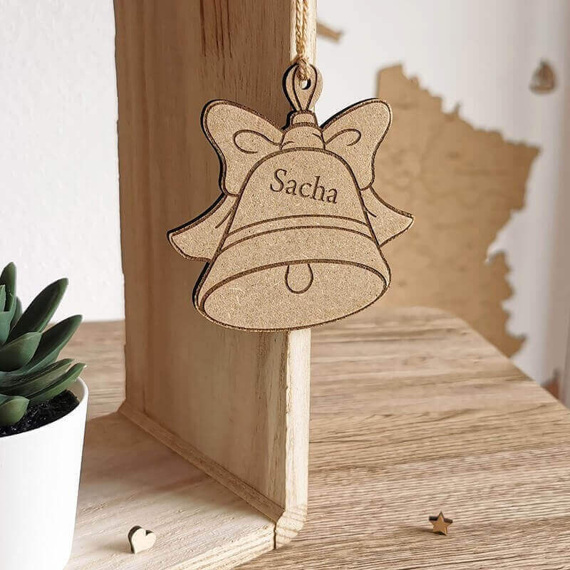Boule cloche de Noël à graver en bois