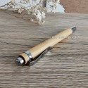 Stylo en bois artisanal gravé
