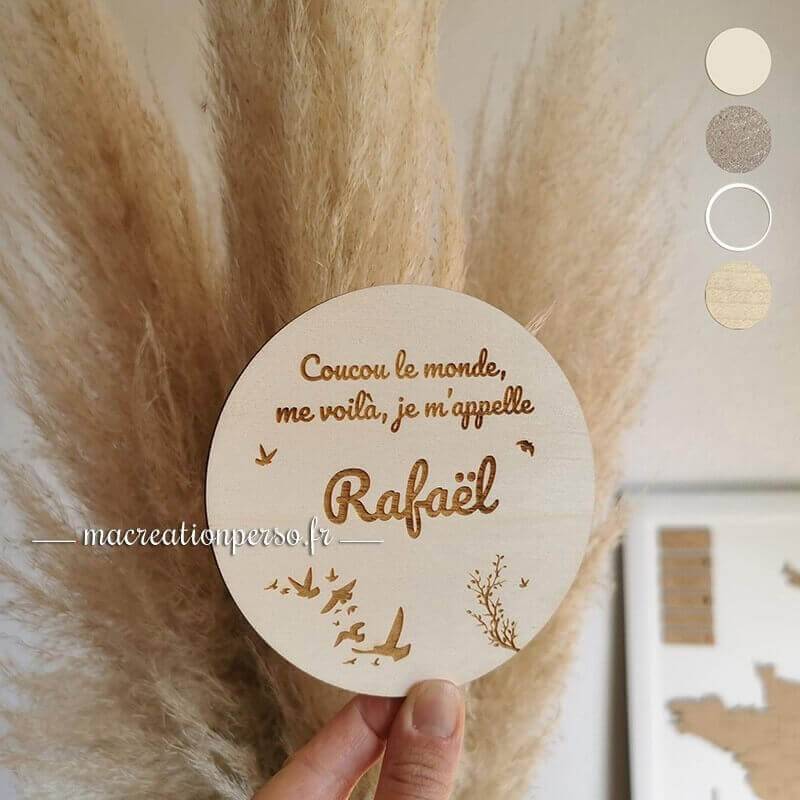 Faire part rond annonce de naissance en bois gravé