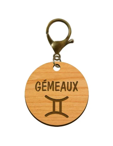Signe astrologique gémeaux gravé sur porte clé bois mousqueton bronze