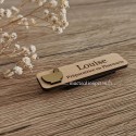 Badge aimanté personnalisé en bois Préparatrice en pharmacie