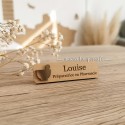 Badge prénom personnalisé en bois avec caducée Préparateur / Préparatrice en pharmacie