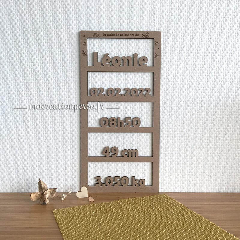 Cadeau de naissance en bois à personnaliser 