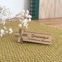 Badge secrétaire en pharmacie personnalisé en bois