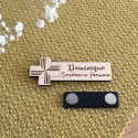 Attache magnétique du Badge croix de pharmacie personnalisé en bois