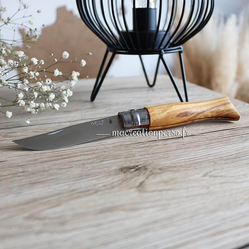 Couteau Opinel N°9 en bois d'olivier