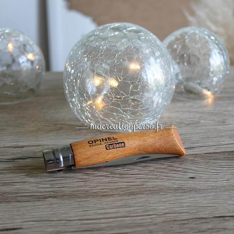 Couteau Opinel Carbone fermé numéro 6