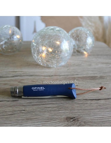 Couteau gravé OPINEL baroudeur n°8 bleu