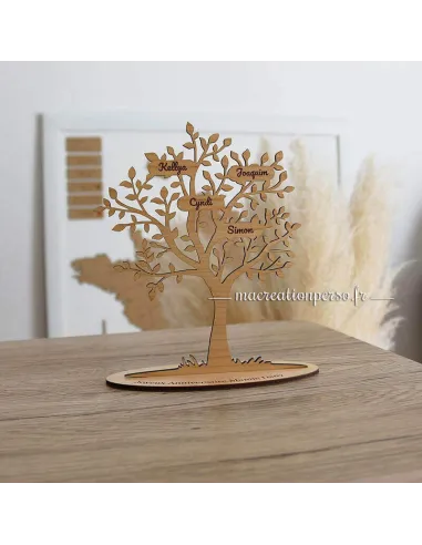 Jolie arbre de vie cadeau en bois avec 4 Prénoms gravés personnalisé