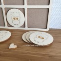 Pièces rondes en bois sur les animaux pour le jeu de mémoire en bois