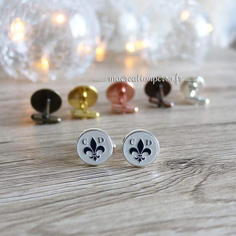 Bouton de manchette fleur de lys bleu avec plusieurs coloris de bouton