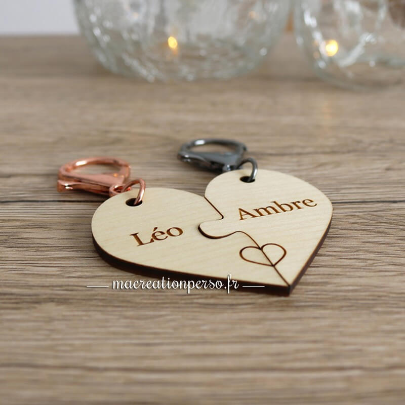 Porte-clé puzzle personnalisé en bois en forme de coeur