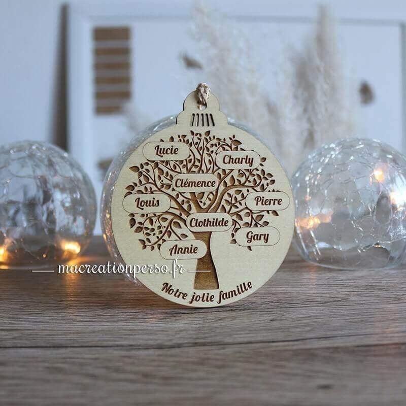 Boule de noël personnalisée prénom arbre de vie