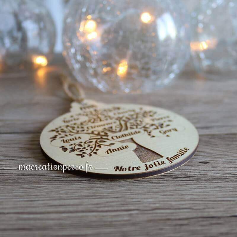 Boule de noël personnalisée prénom arbre de vie