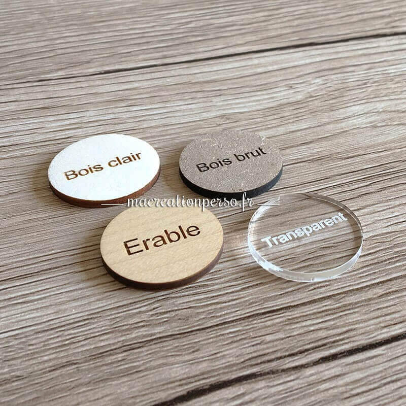 4 matières pour le support bracelet de naissance personnalisé