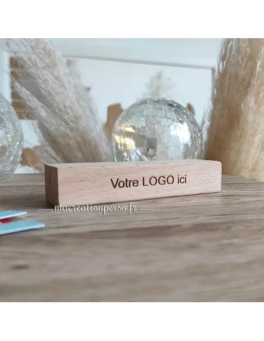 Bloc support avec votre logo d'entreprise en bois