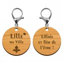 Deux faces recto et verso du porte-clé en bois Lille 45 mm avec mousqueton argenté