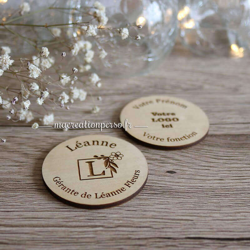 Badges ronds en bois 100% personnalisable avec logo