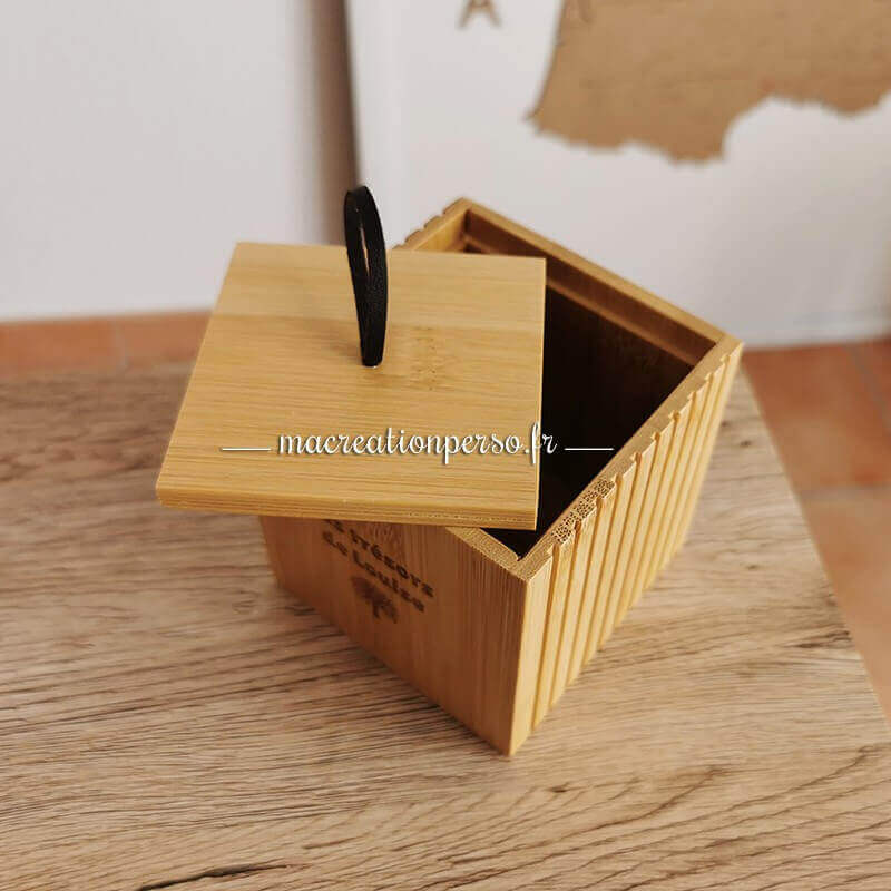 Boite pour coton en bois