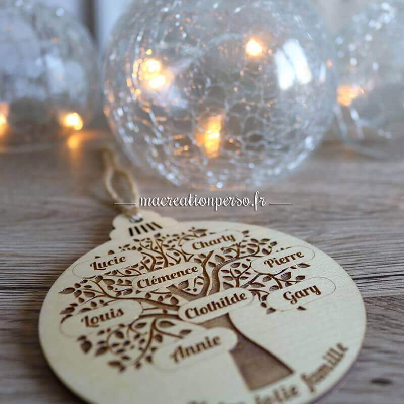 Boule de noël personnalisée prénom arbre de vie