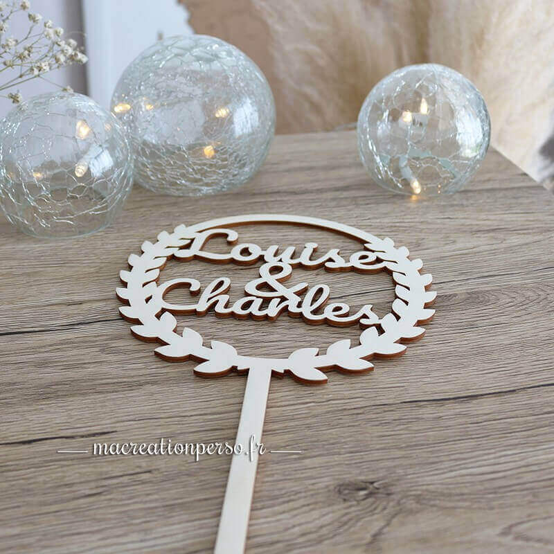 Cake topper en bois clair Louise & Charles
